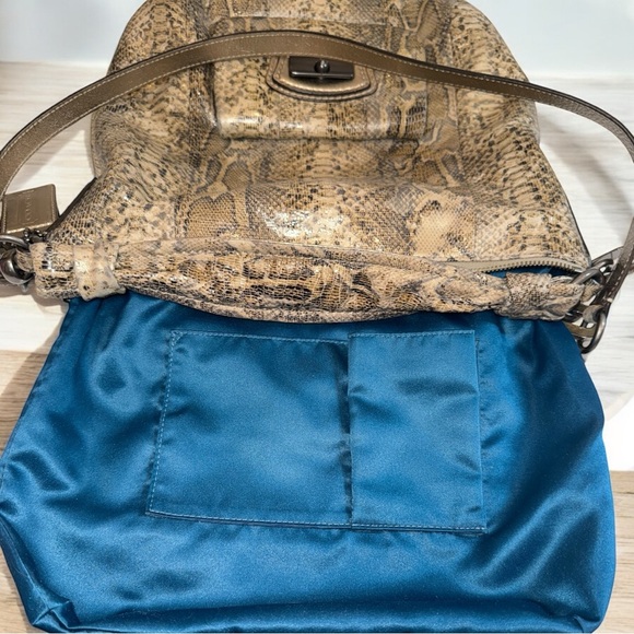 Coach Kristin Leather Python Embossed Hobo Shoulder Crossbody Shoulder Bag EUC - Picture 16 of 16